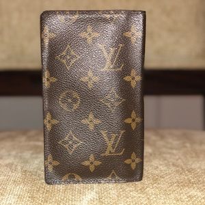 Louis Vuitton monogram pocket agenda cover